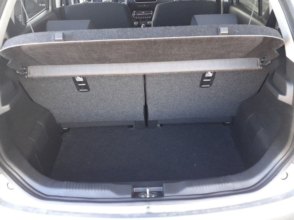 Suzuki Ignis nuova a Parma (15)