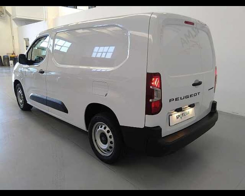 Peugeot Partner Furgone nuova a Milano (10)