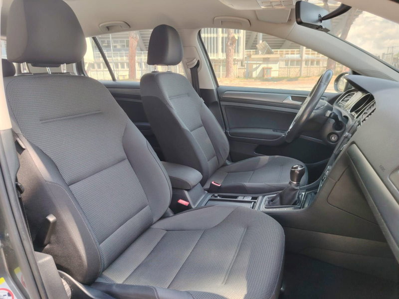 Volkswagen Golf usata a Massa-Carrara (5)