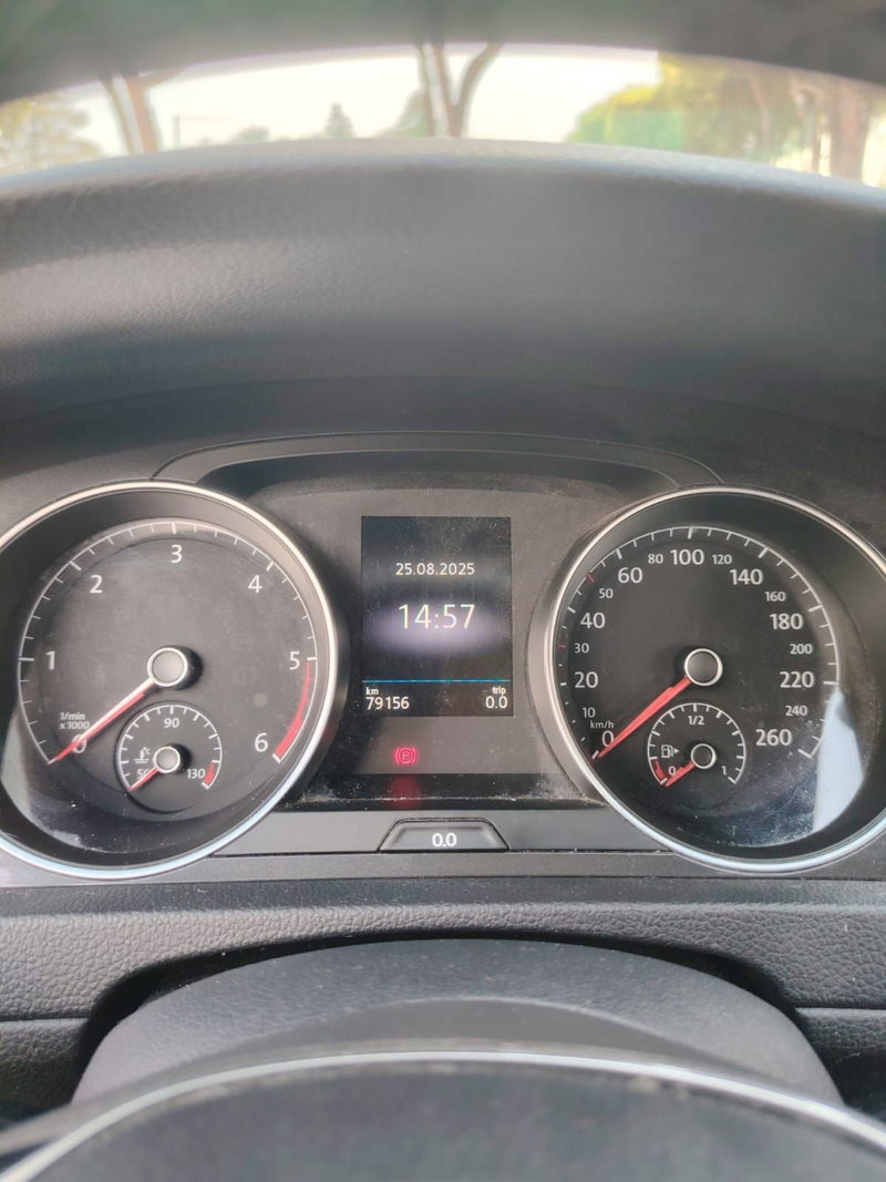 Volkswagen Golf usata a Massa-Carrara (9)