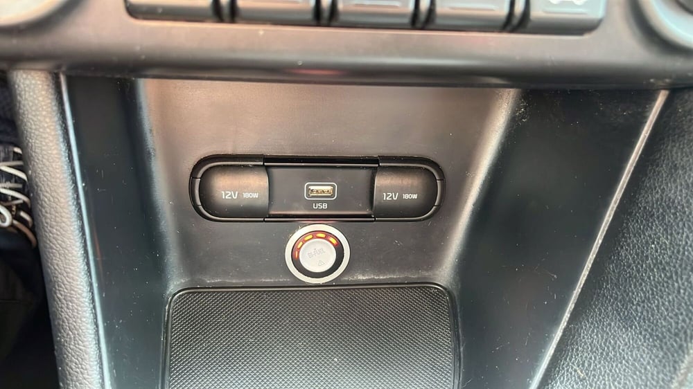 Kia Sportage usata a Massa-Carrara (12)