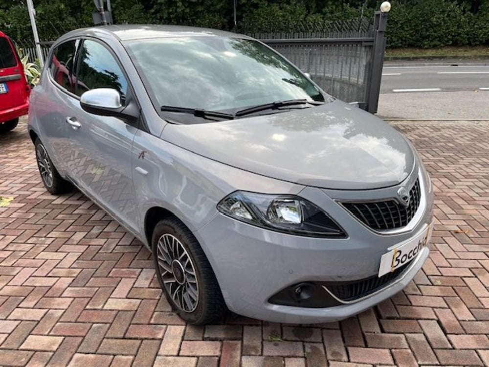 Lancia Ypsilon usata a Brescia (2)