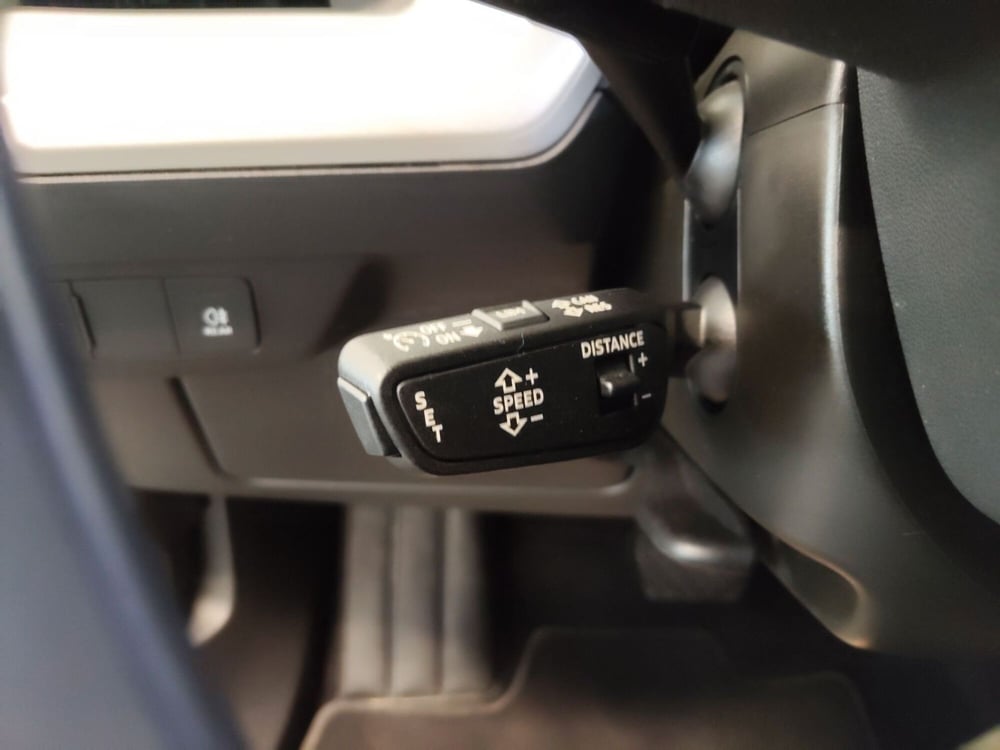 Audi Q4 Sportback usata a Modena (14)