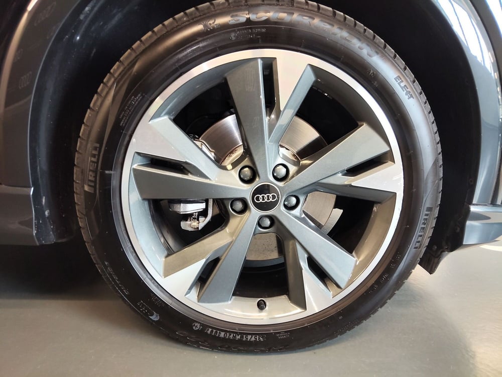Audi Q4 Sportback usata a Modena (6)