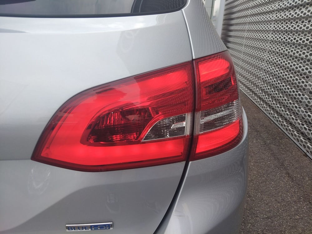 Peugeot 308 usata a Modena (18)