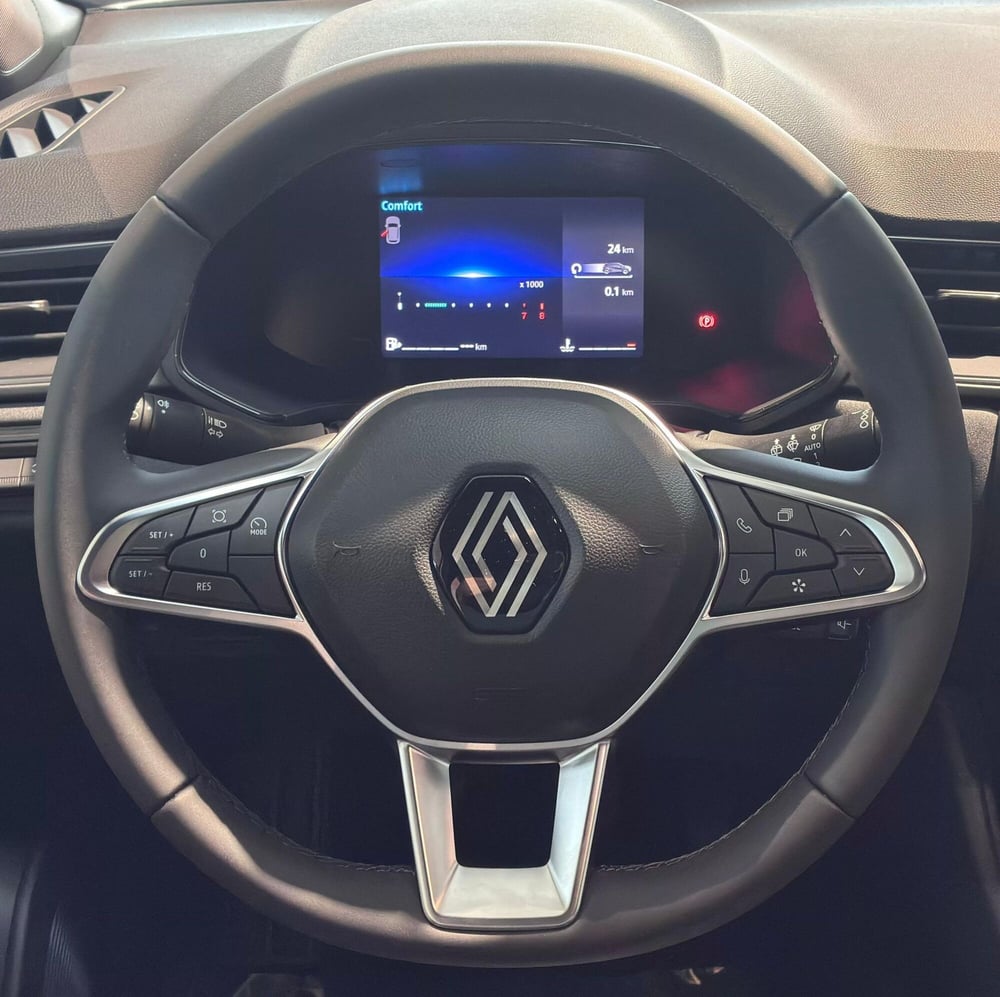 Renault Captur nuova a Frosinone (7)