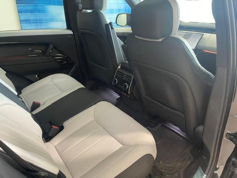 Land Rover Range Rover Sport usata a Venezia (5)