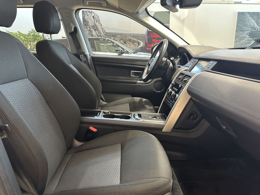 Land Rover Discovery Sport usata a Forlì-Cesena (3)
