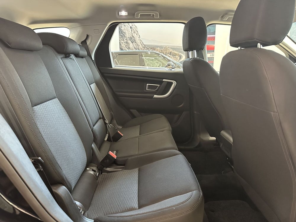 Land Rover Discovery Sport usata a Forlì-Cesena (5)