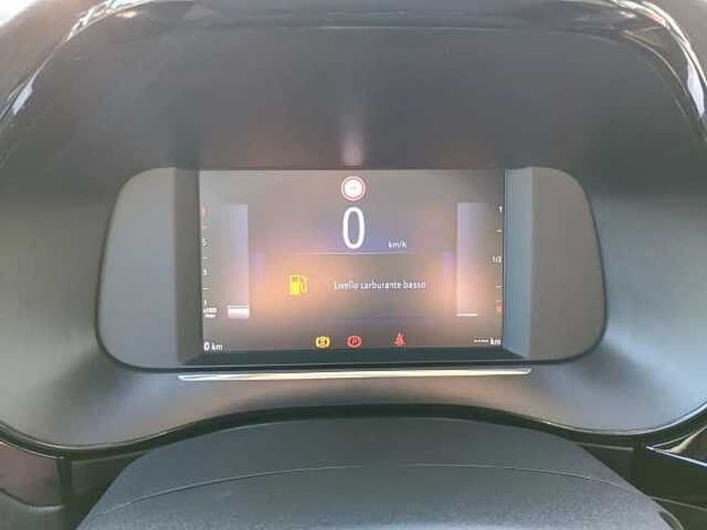 Opel Corsa nuova a Milano (12)