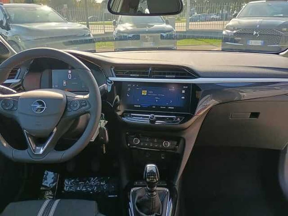 Opel Corsa nuova a Milano (9)
