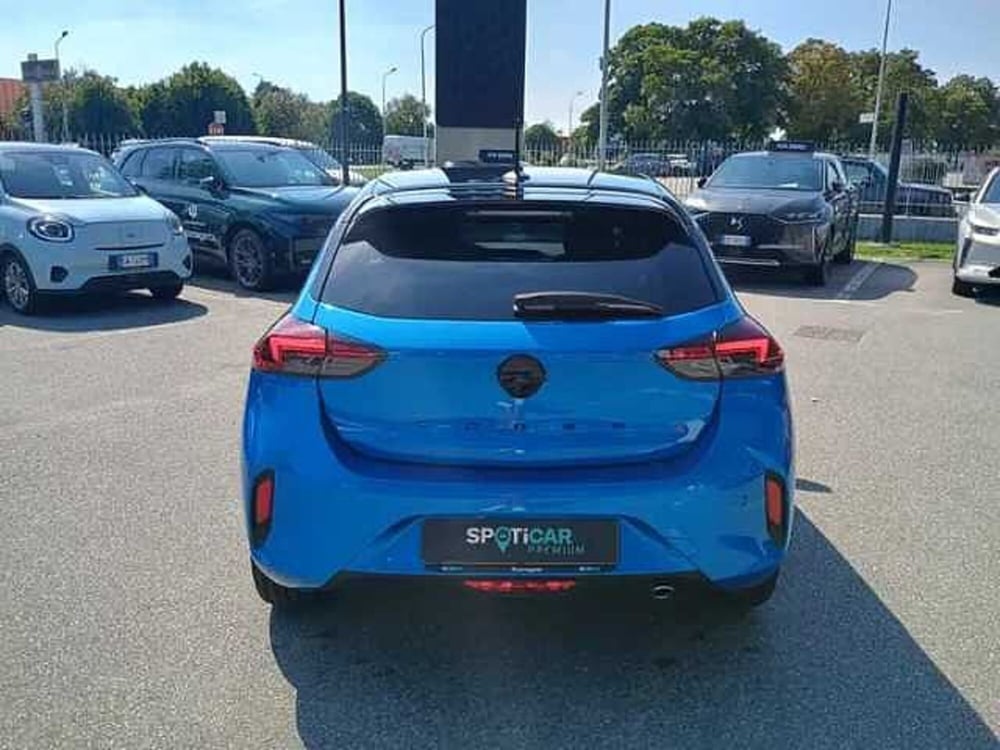 Opel Corsa nuova a Milano (6)