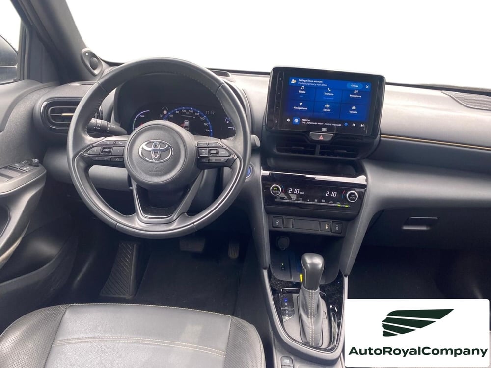Toyota Yaris Cross usata a Roma (3)