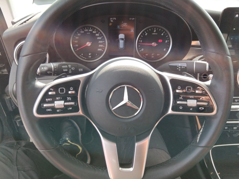 Mercedes-Benz GLC SUV usata a Latina (17)