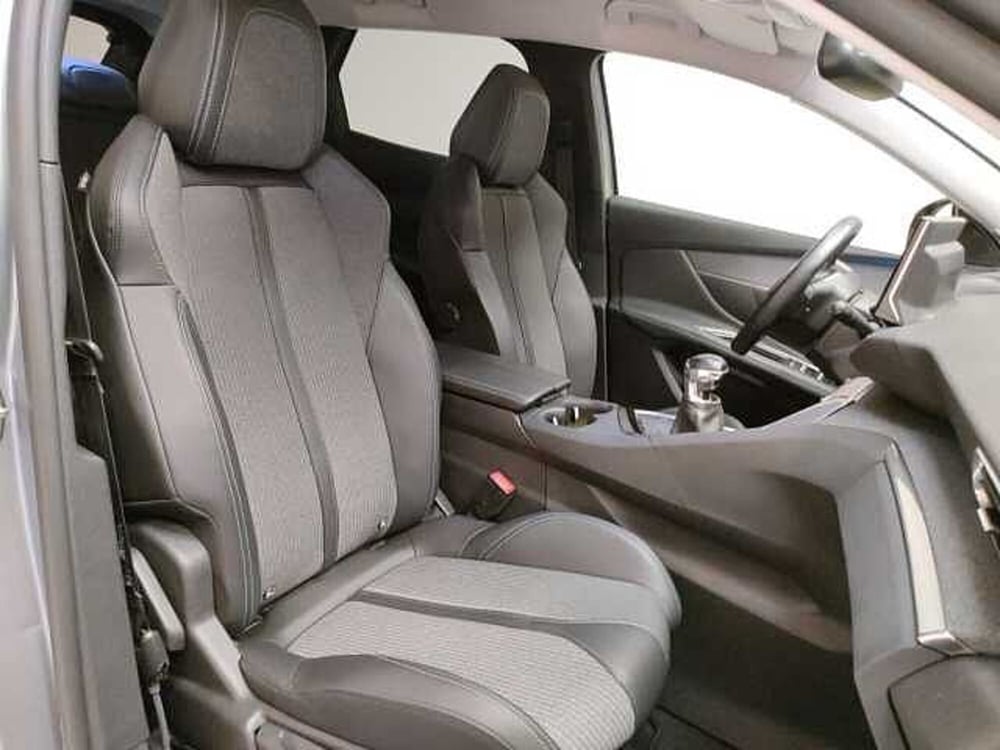 Peugeot 3008 usata a Teramo (15)