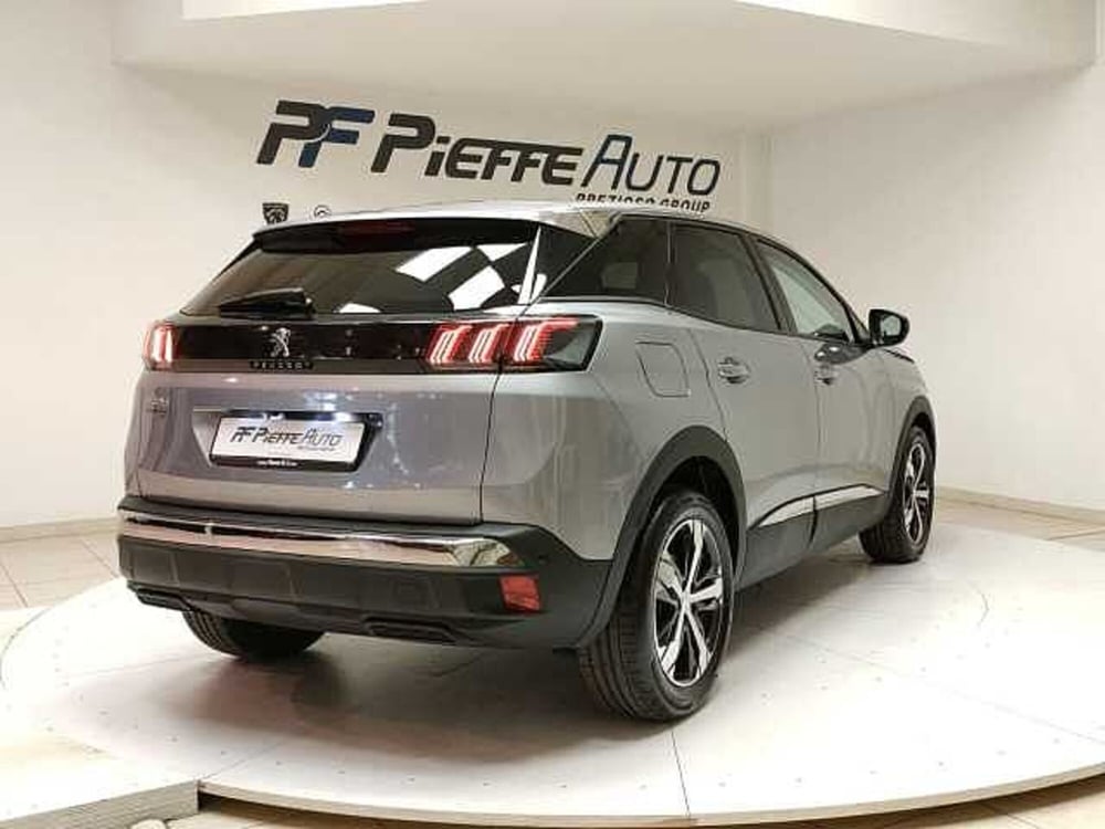 Peugeot 3008 usata a Teramo (4)