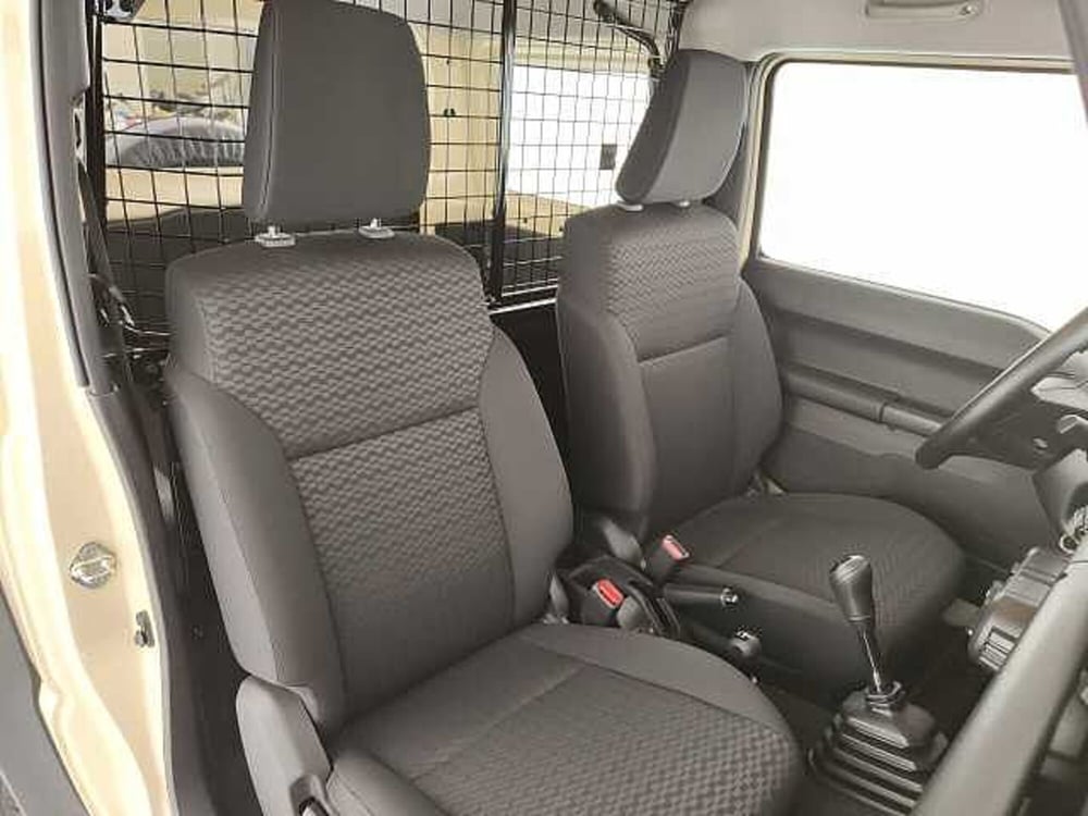 Suzuki Jimny usata a Teramo (14)