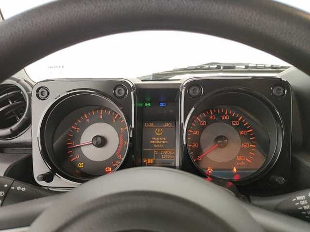 Suzuki Jimny usata a Teramo (17)