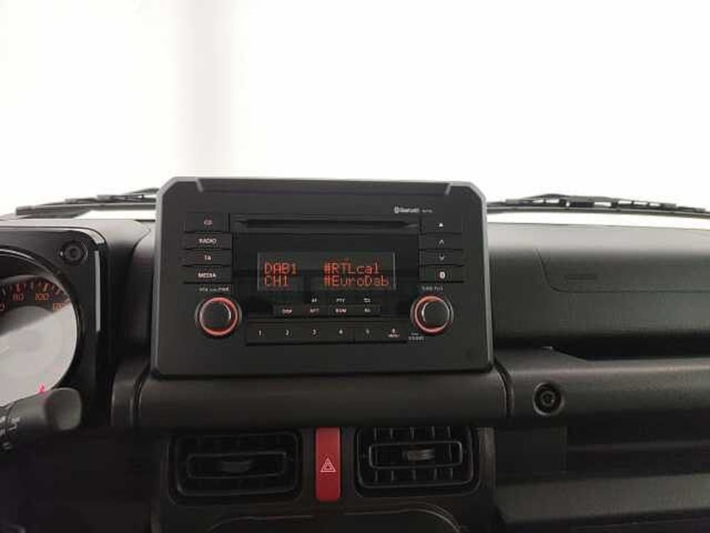 Suzuki Jimny usata a Teramo (18)