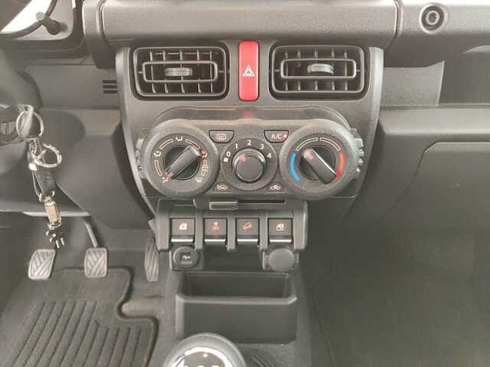 Suzuki Jimny usata a Teramo (19)
