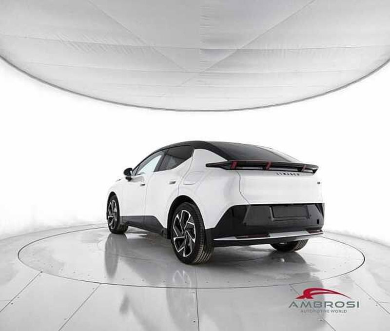 Lynk & Co 02 nuova a Viterbo (4)