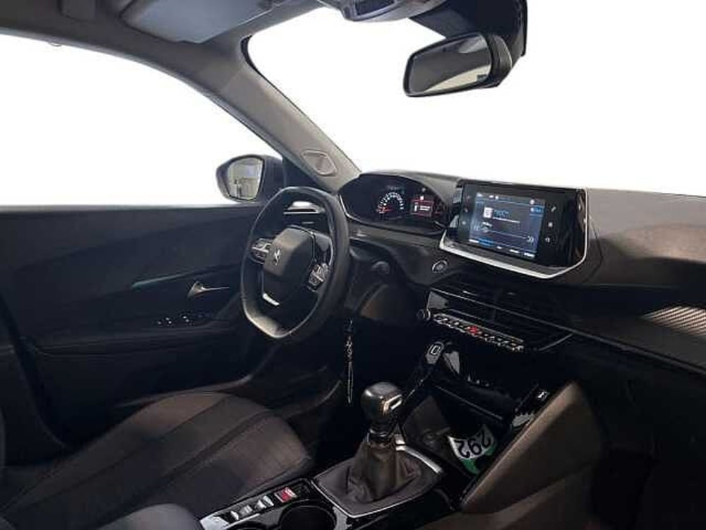 Peugeot 2008 usata a Napoli (11)