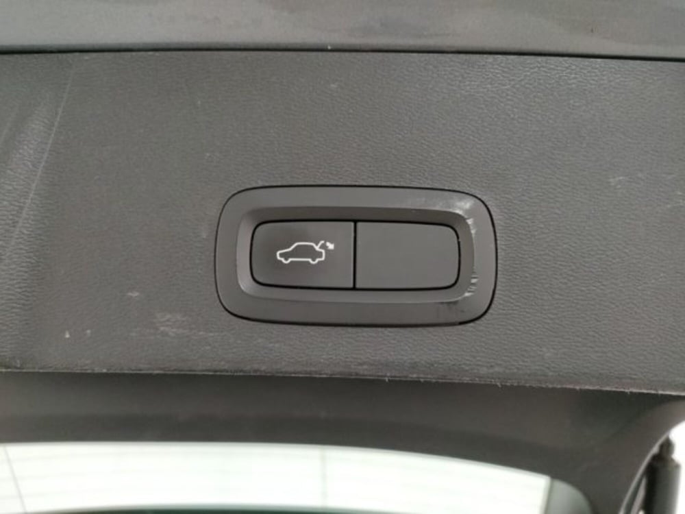 Volvo XC40 usata a Modena (10)