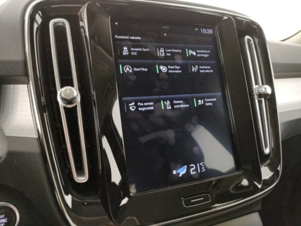 Volvo XC40 usata a Modena (20)