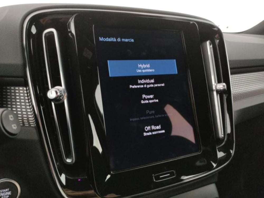 Volvo XC40 usata a Modena (18)