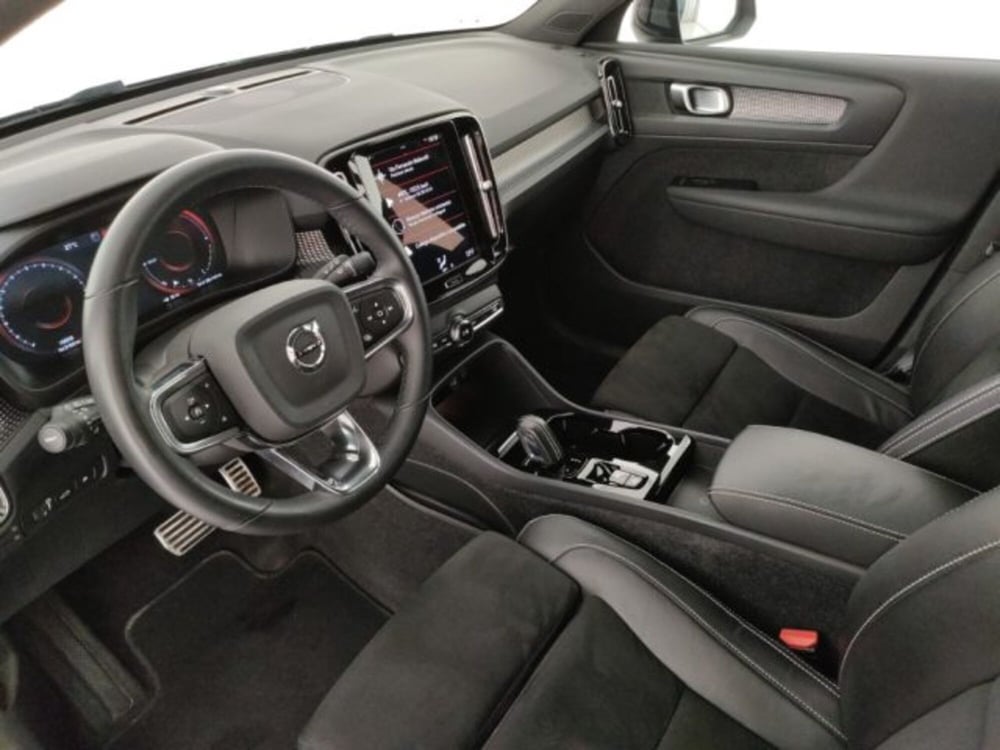 Volvo XC40 usata a Modena (8)