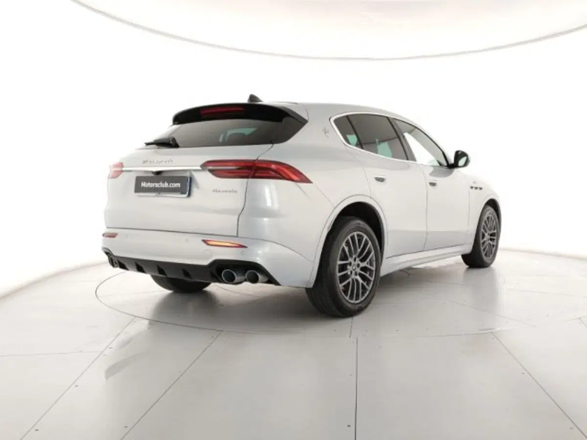 Maserati Grecale usata a Modena (3)
