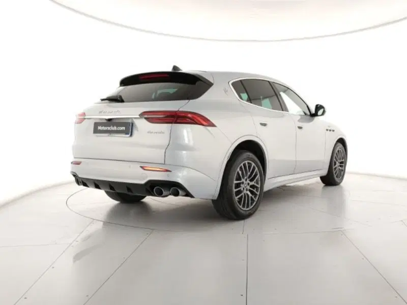 Maserati Grecale usata a Modena (5)