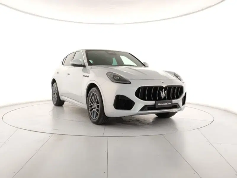 Maserati Grecale usata a Modena (6)
