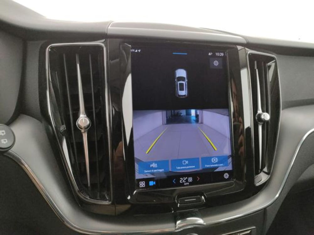 Volvo XC60 usata a Modena (18)