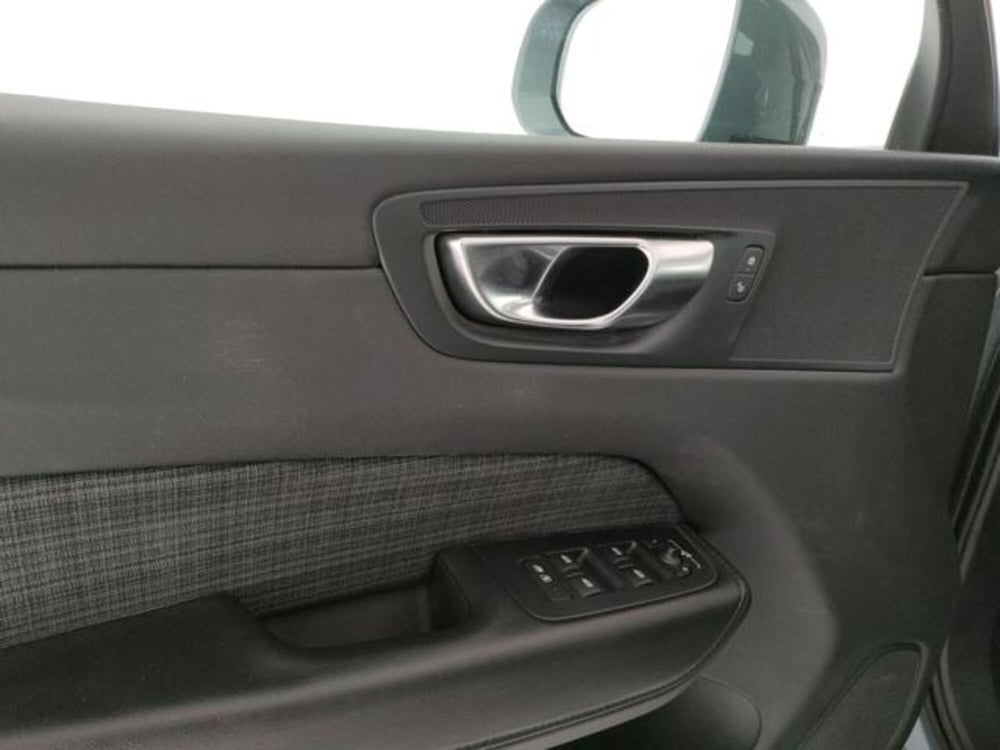 Volvo XC60 usata a Modena (9)