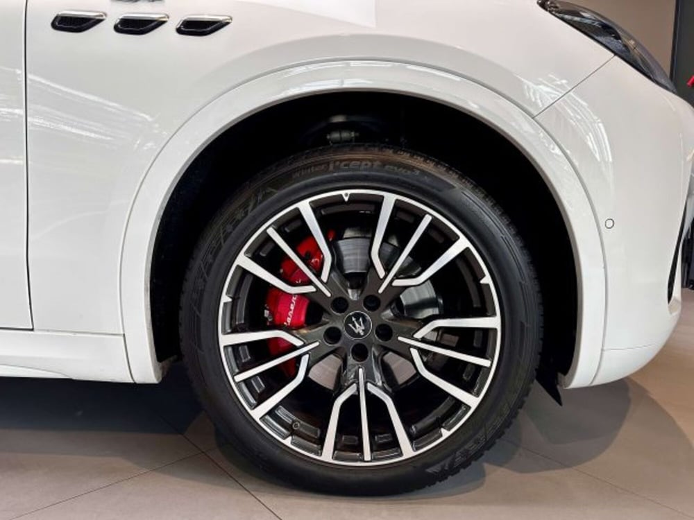 Maserati Grecale usata a Torino (5)