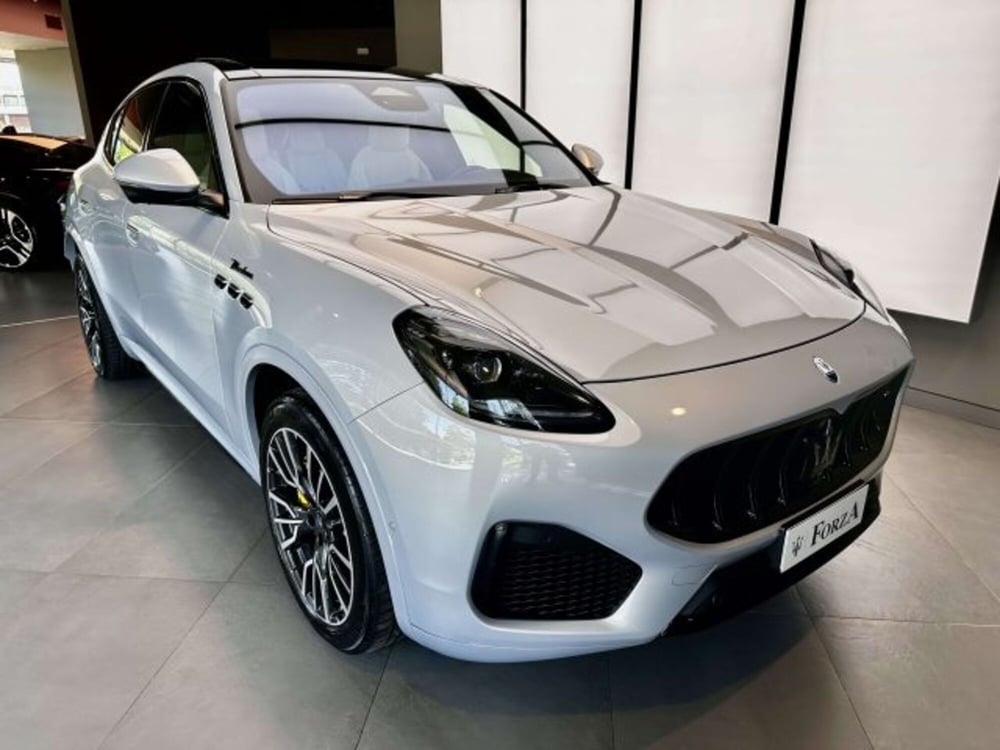 Maserati Grecale usata a Torino (3)