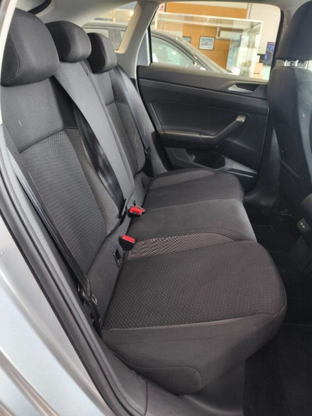 Volkswagen Taigo usata a Firenze (17)