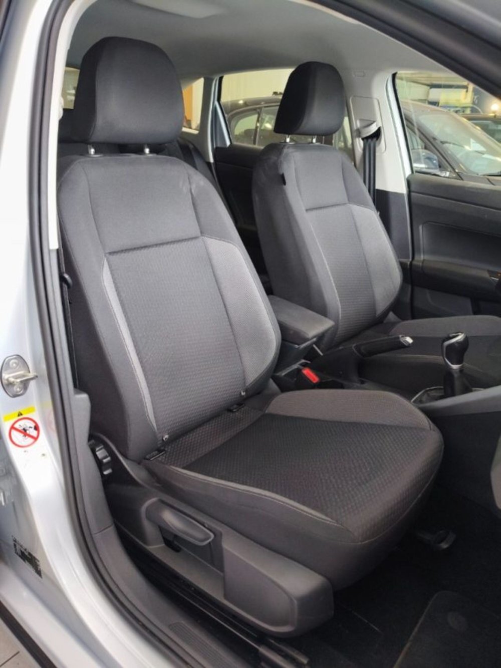 Volkswagen Taigo usata a Firenze (7)