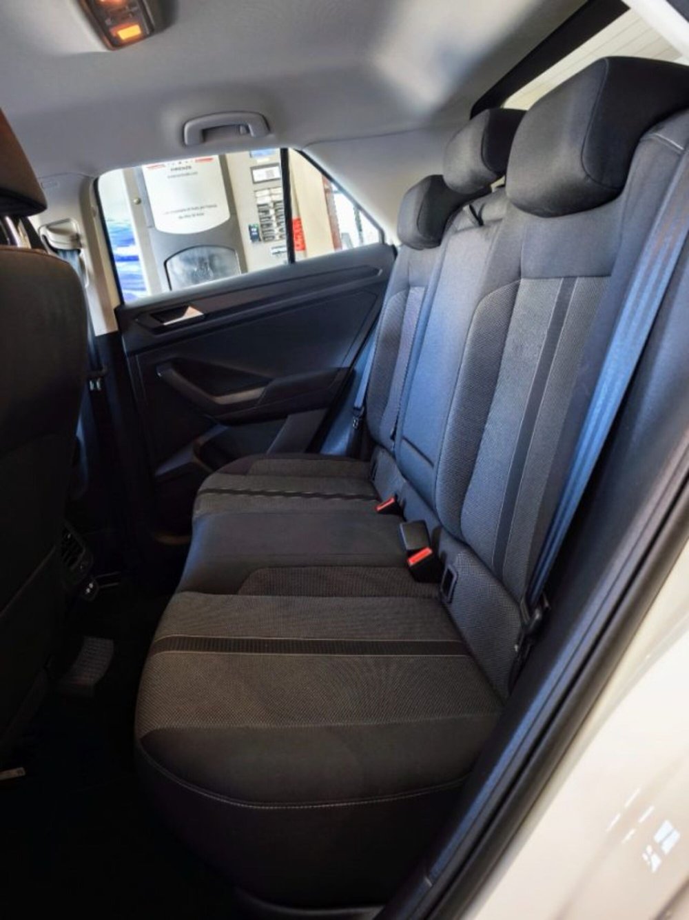 Volkswagen T-Roc usata a Firenze (15)