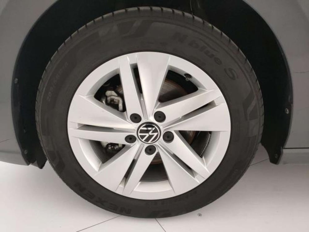 Volkswagen Golf Variant usata a Matera (15)