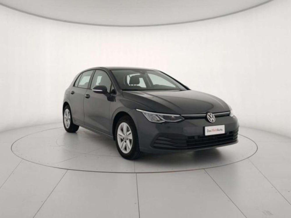 Volkswagen Golf Variant usata a Matera (3)