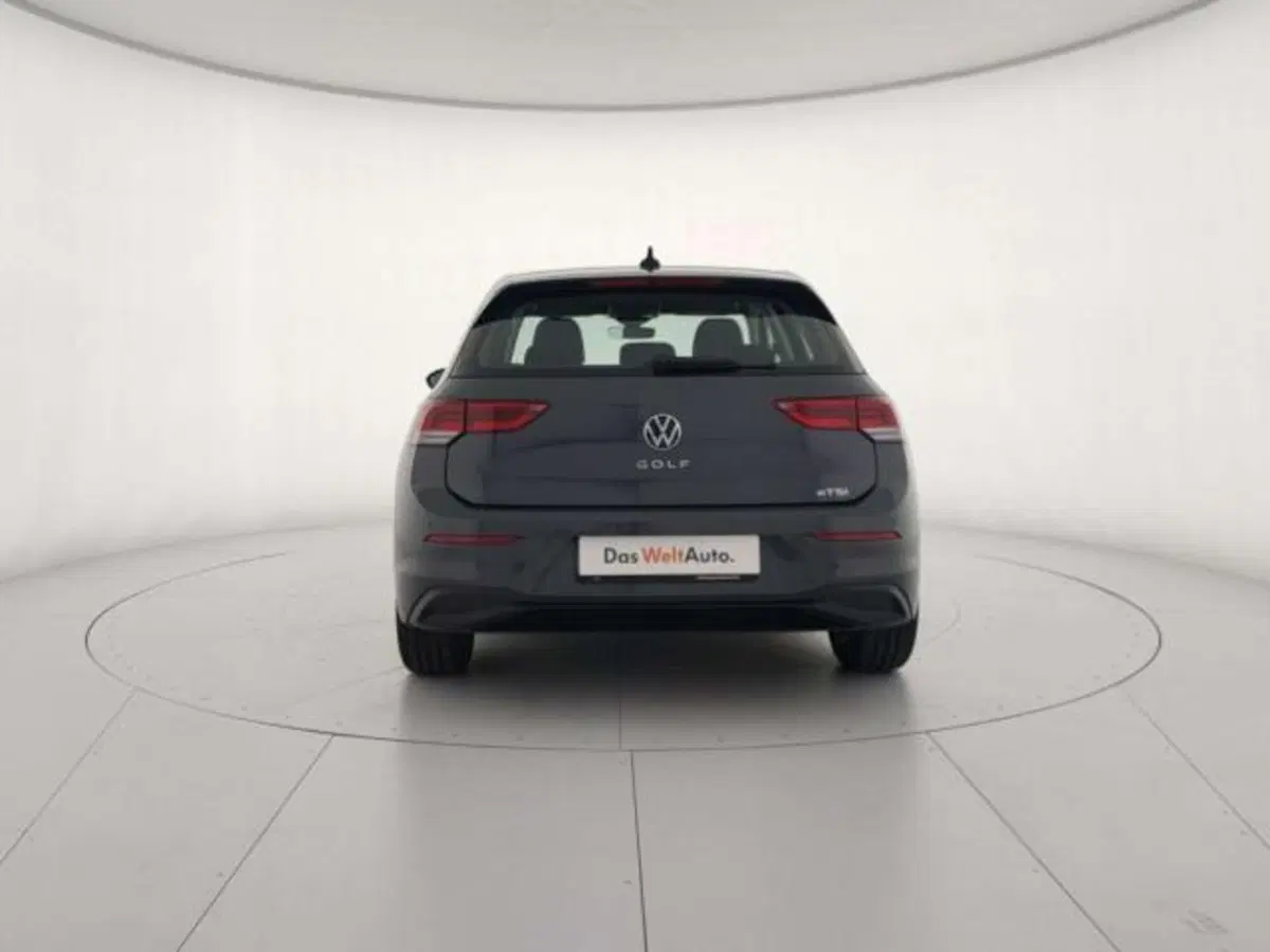 Volkswagen Golf Variant usata a Matera (6)