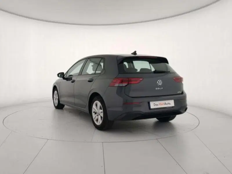 Volkswagen Golf Variant usata a Matera (7)