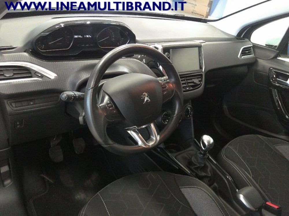 Peugeot 2008 usata a Piacenza (10)