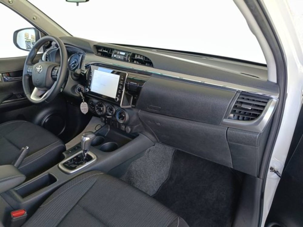 Toyota Hilux usata a Ascoli Piceno (11)