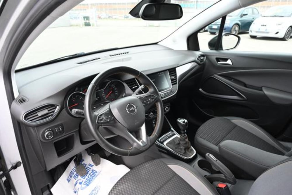 Opel Crossland X usata a Torino (12)