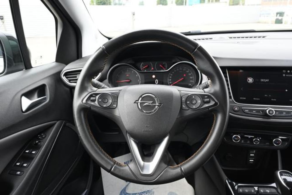 Opel Crossland X usata a Torino (16)