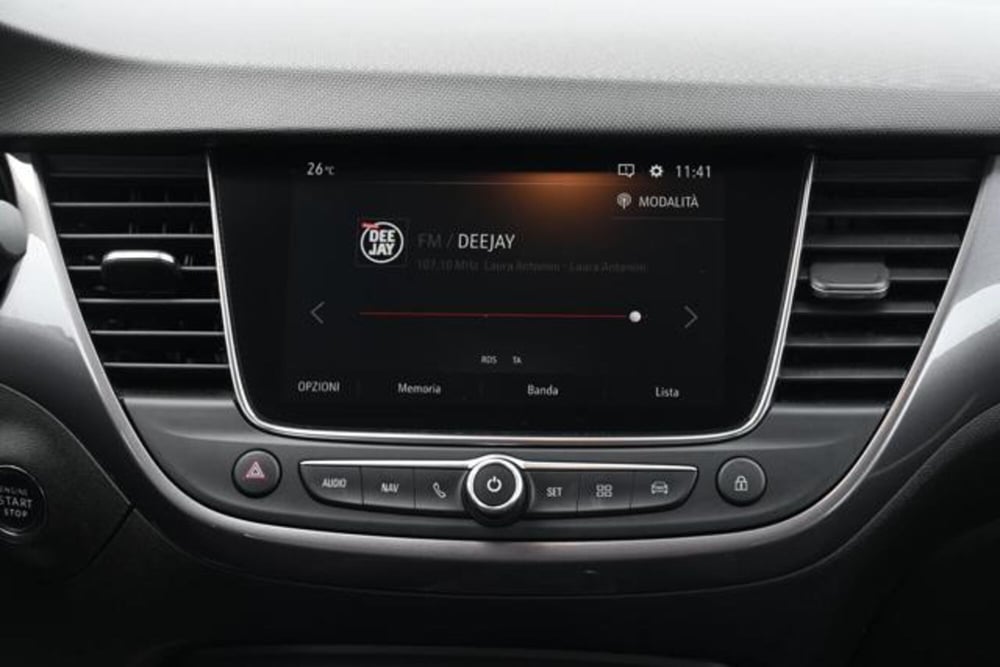 Opel Crossland X usata a Torino (18)