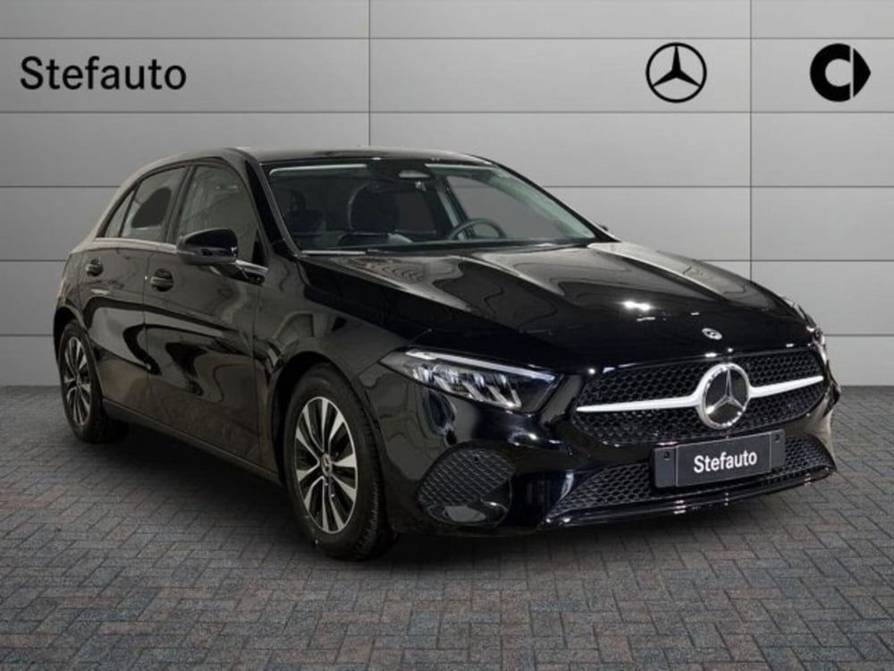 Mercedes-Benz Classe A Sedan nuova a Bologna